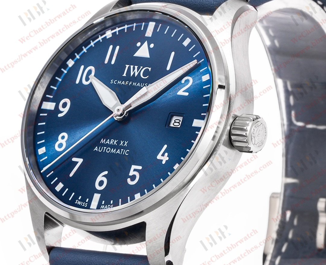 The main model of the IWC Pilot's Series, the Mark XX series - Image 4